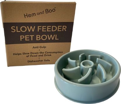 Slow Feeder Pet Bowl and Packaging